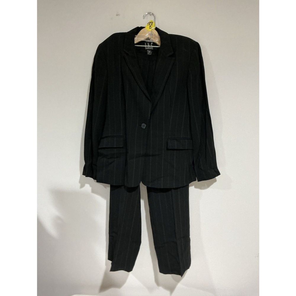 Woman’s Inc Petite Two Piece Suit Set Pants 10 P & Blazer Size 14p Black Lined